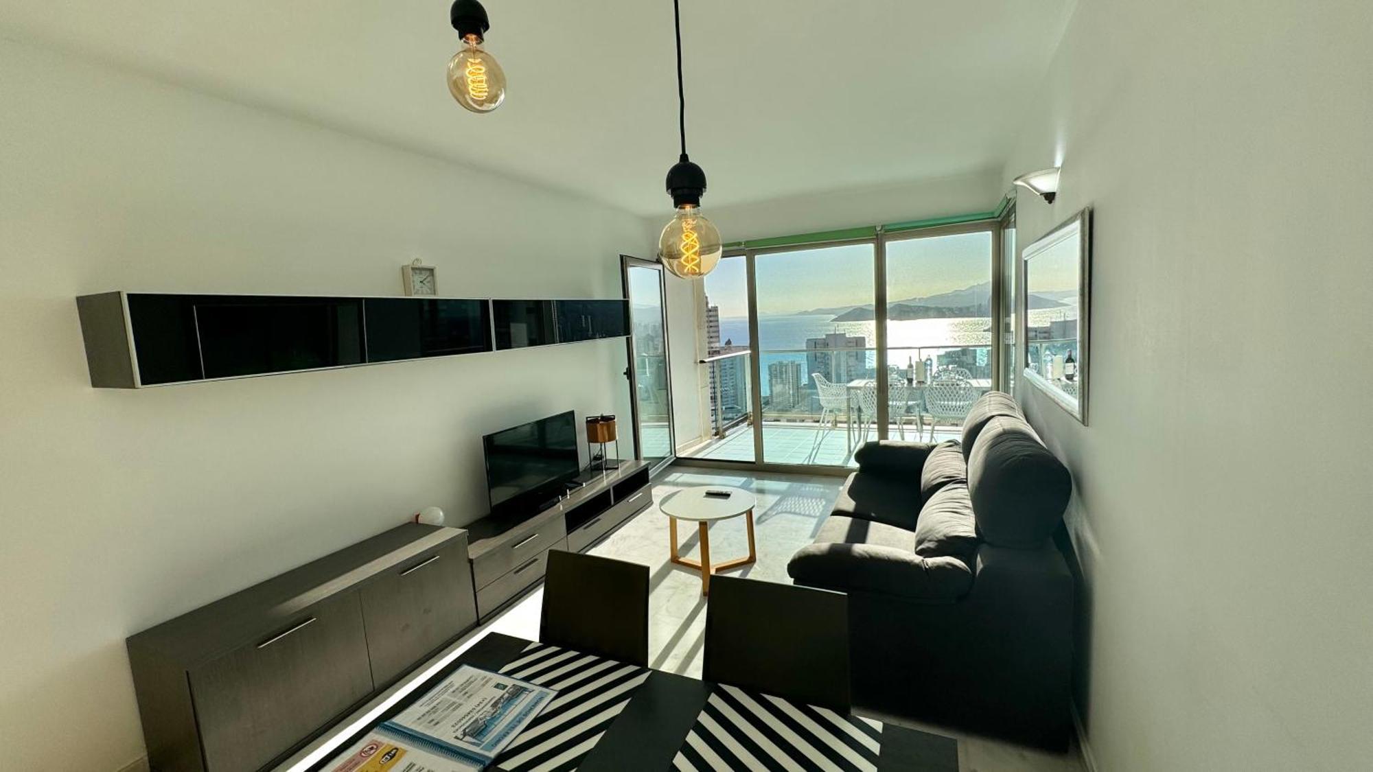 Highrise Apartment With Stunning Views From Private Balcony 85 Benidorm Exterior photo